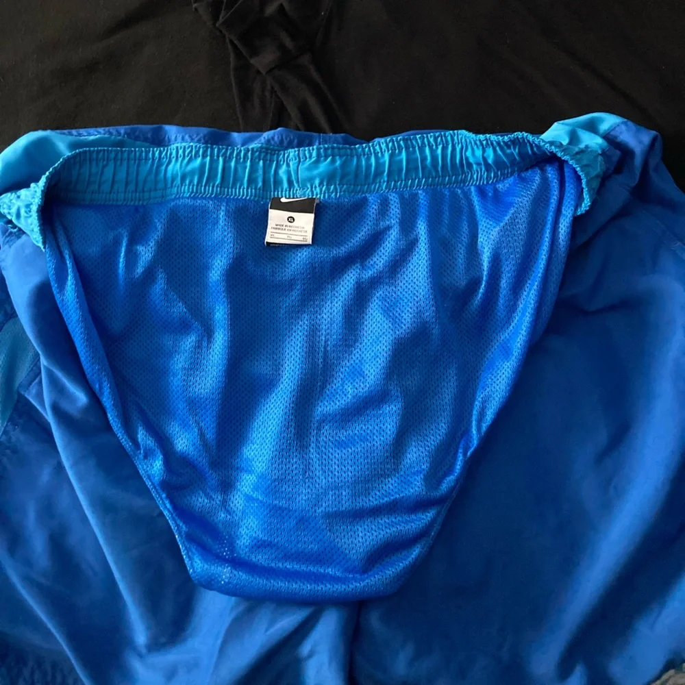Nike SZ XL  Blue Swim Board Shorts with Quick-Dry Technology